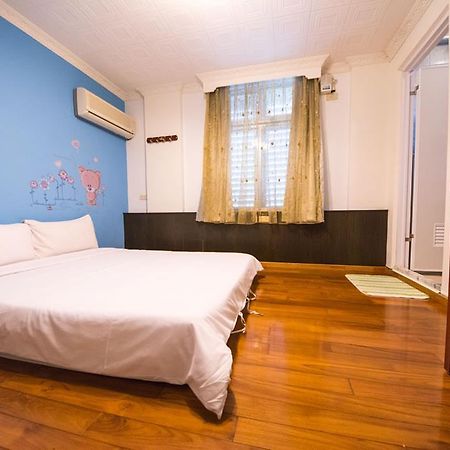 Dog House Bed & Breakfast T'ai-tung Dış mekan fotoğraf