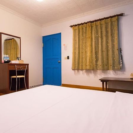 Dog House Bed & Breakfast T'ai-tung Dış mekan fotoğraf