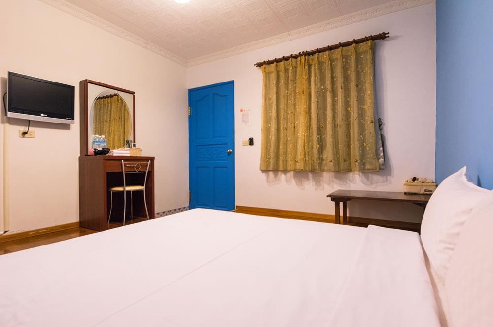 Dog House Bed & Breakfast T'ai-tung Dış mekan fotoğraf